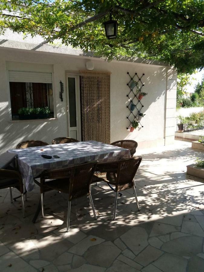 Apartment Center Tonka Makarska Exteriör bild